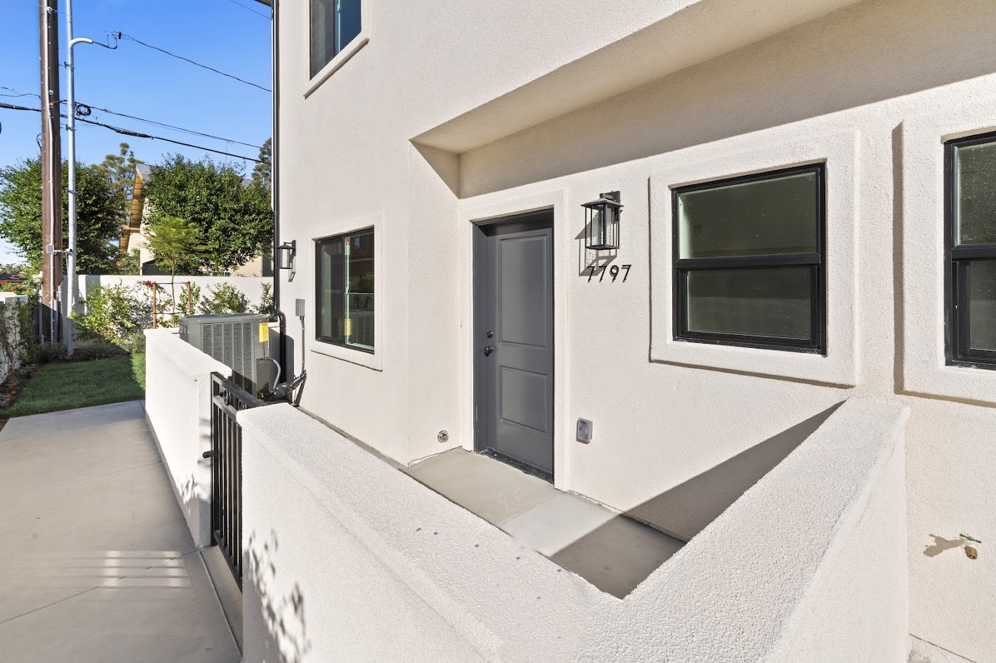 1125 - 7791-7797 _15th_street