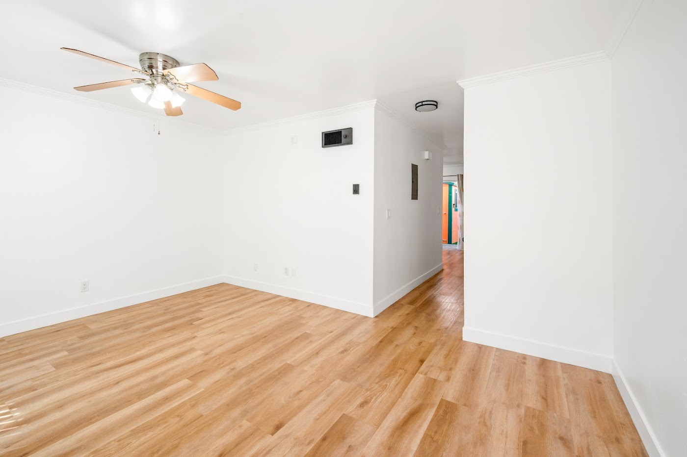 1602 N King