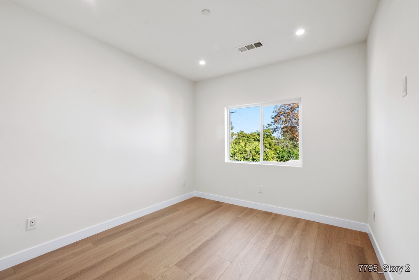 1125 - 7791-7797 _15th_street