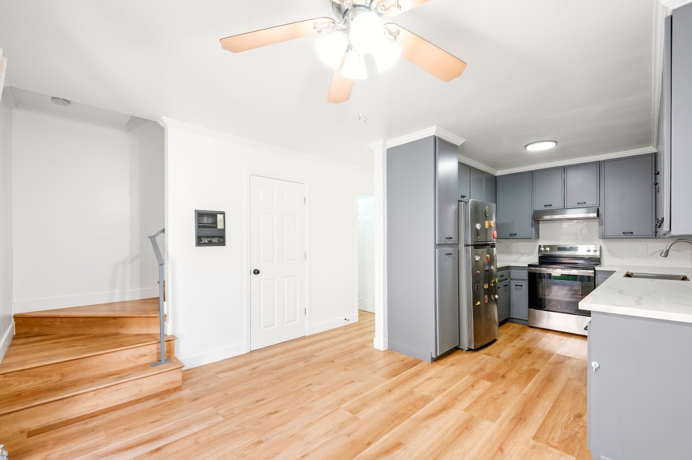 1602 N King