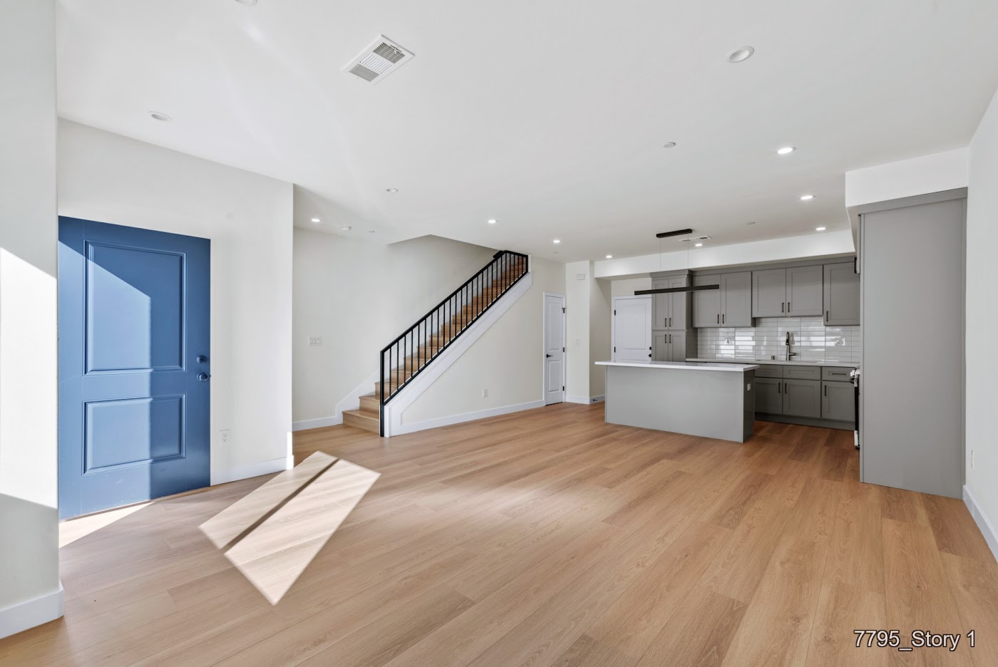 1125 - 7791-7797 _15th_street