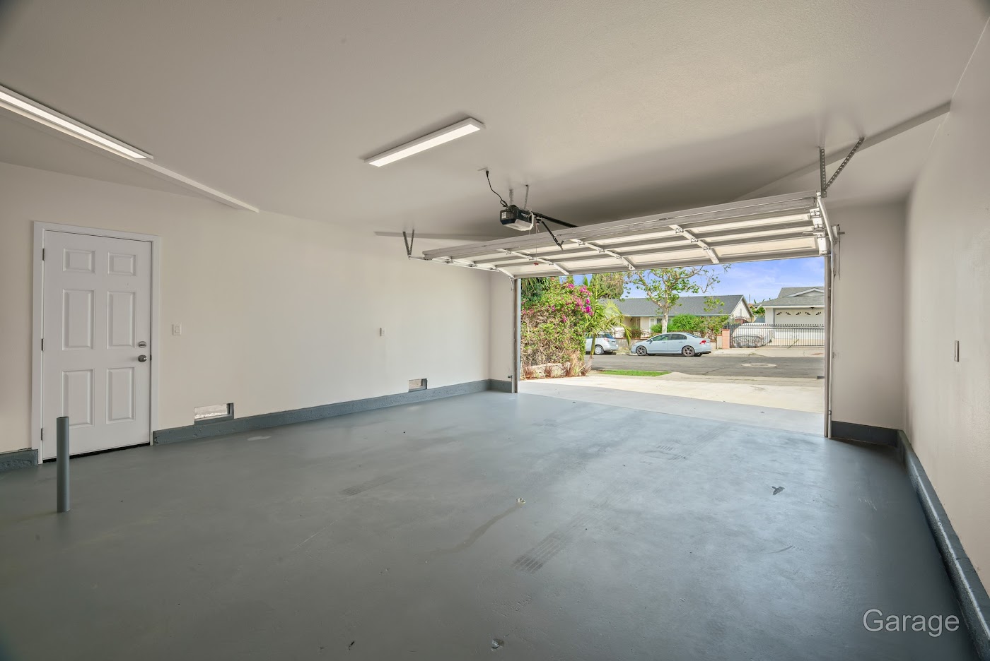 5010 W Maurie