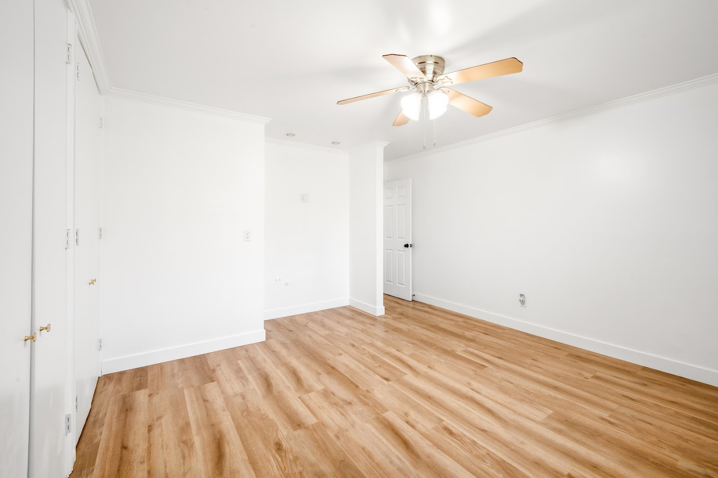 1602 N King