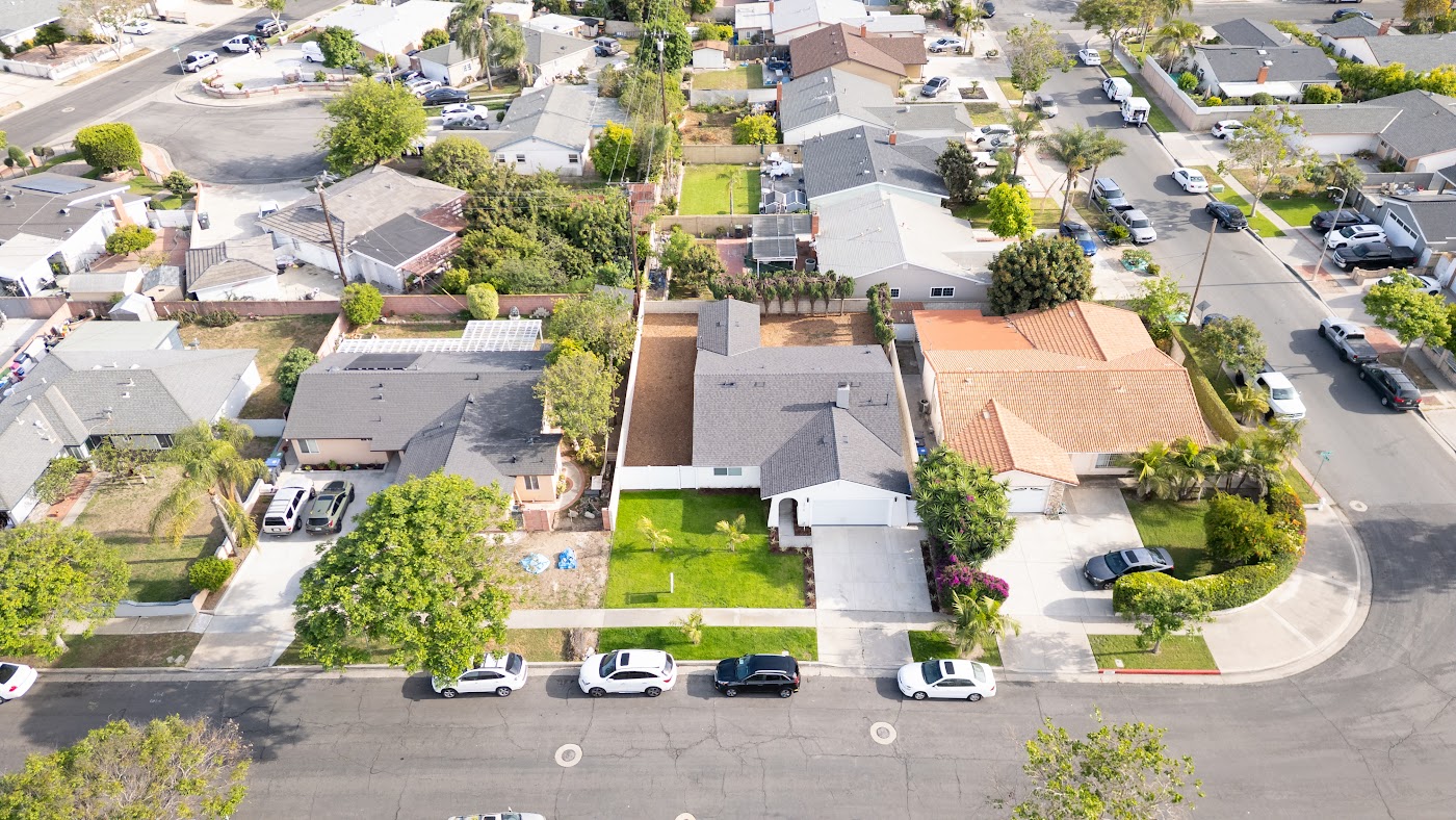 5010 W Maurie