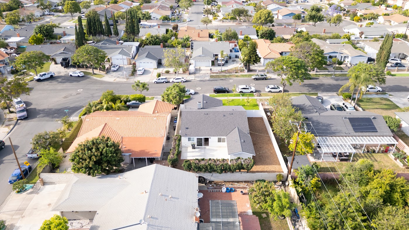 5010 W Maurie