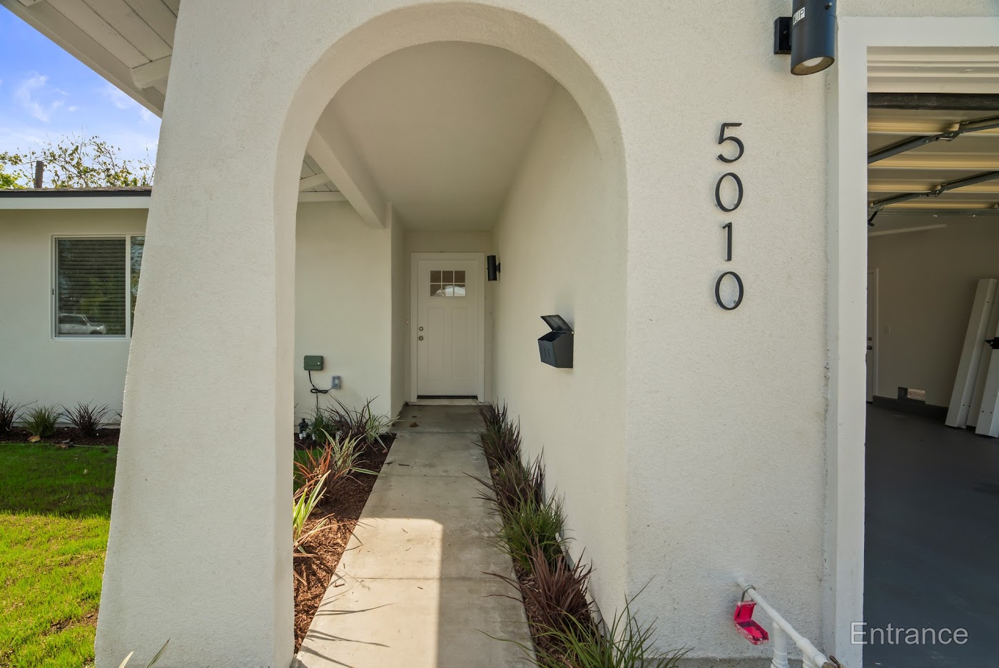 5010 W Maurie
